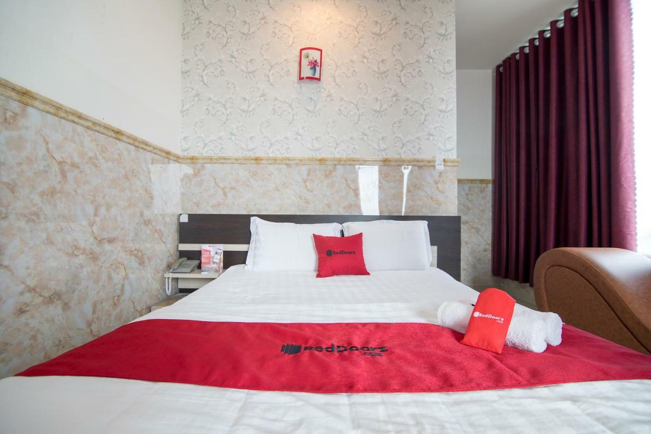Hotel Reddoorz Near Mien Tay Bus Station 2 3*